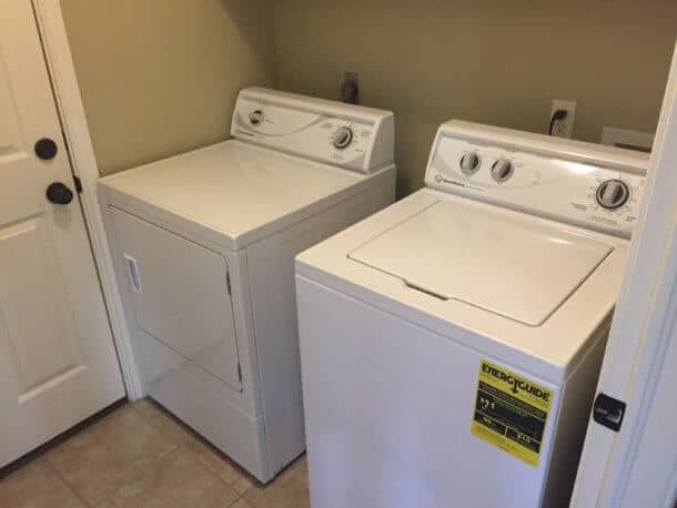 speed-queen-commercial-washers-and-dryers-fmb-laundry